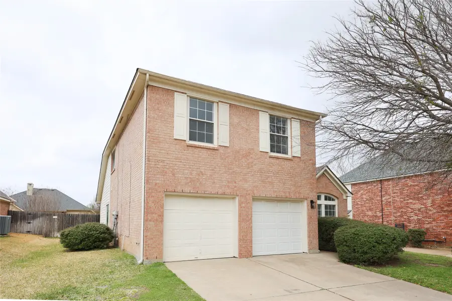 6912 Mesa Drive, Fort Worth, TX 76132 - #2