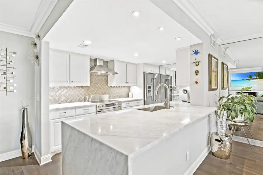 3621 Turtle Creek Boulevard #2D, Dallas, TX 75219 - #3