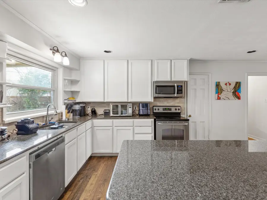 3709 Bellaire Circle, Fort Worth, TX 76109 - #3