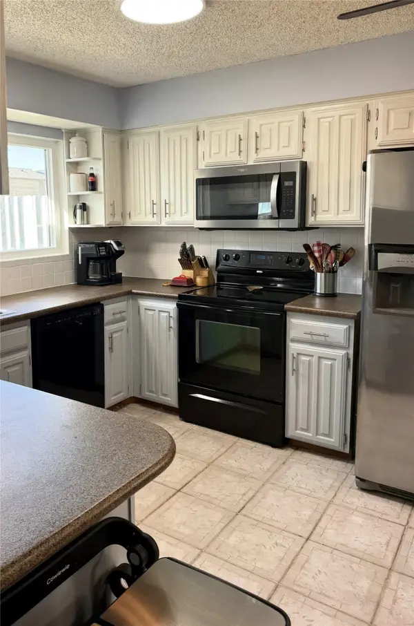 7329 Southridge Trail, Fort Worth, TX 76133