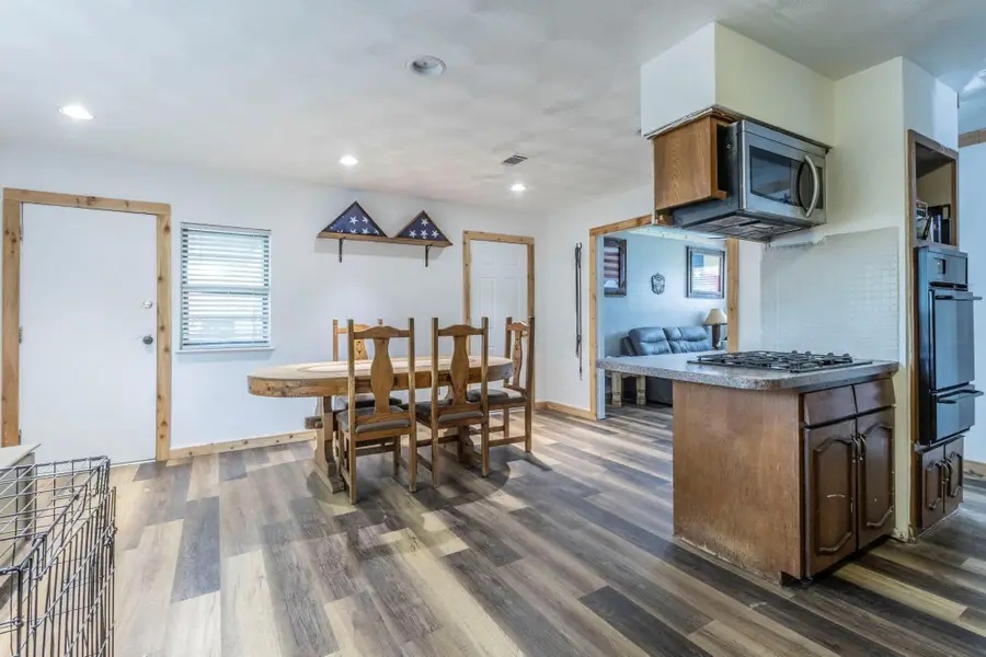 821 Belaire Drive, Burleson, TX 76028 - #2