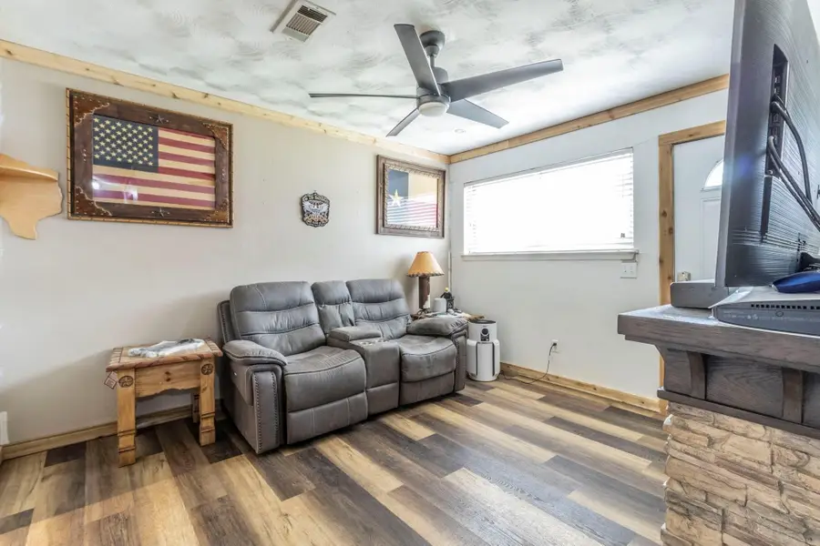 821 Belaire Drive, Burleson, TX 76028 - #3