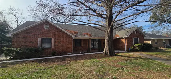 3605 Wren Avenue, Fort Worth, TX 76133