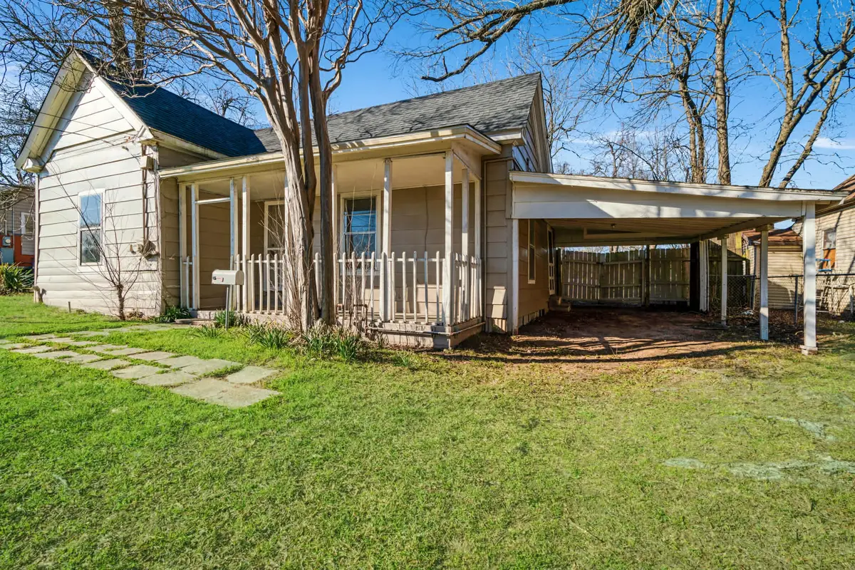 1716 Maple Avenue, Paris, TX 75460 - #1
