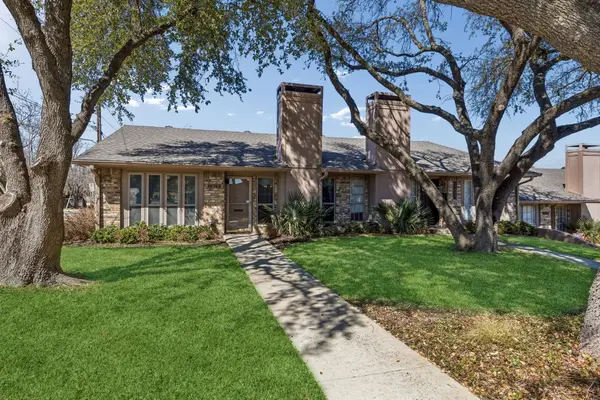 10703 Sandpiper Lane #33, Dallas, TX 75230