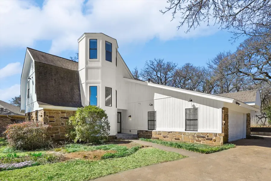 200 Eagle Court, Bedford, TX 76021 - #3