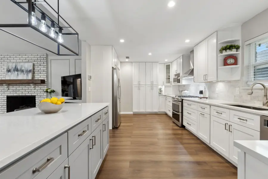 9216 Clover Valley Drive, Dallas, TX 75243 - #2