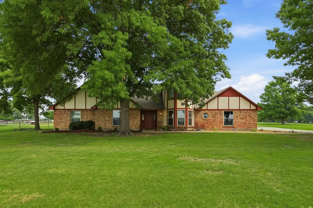11303 Southwind Place, Krum, TX 76249 - #1
