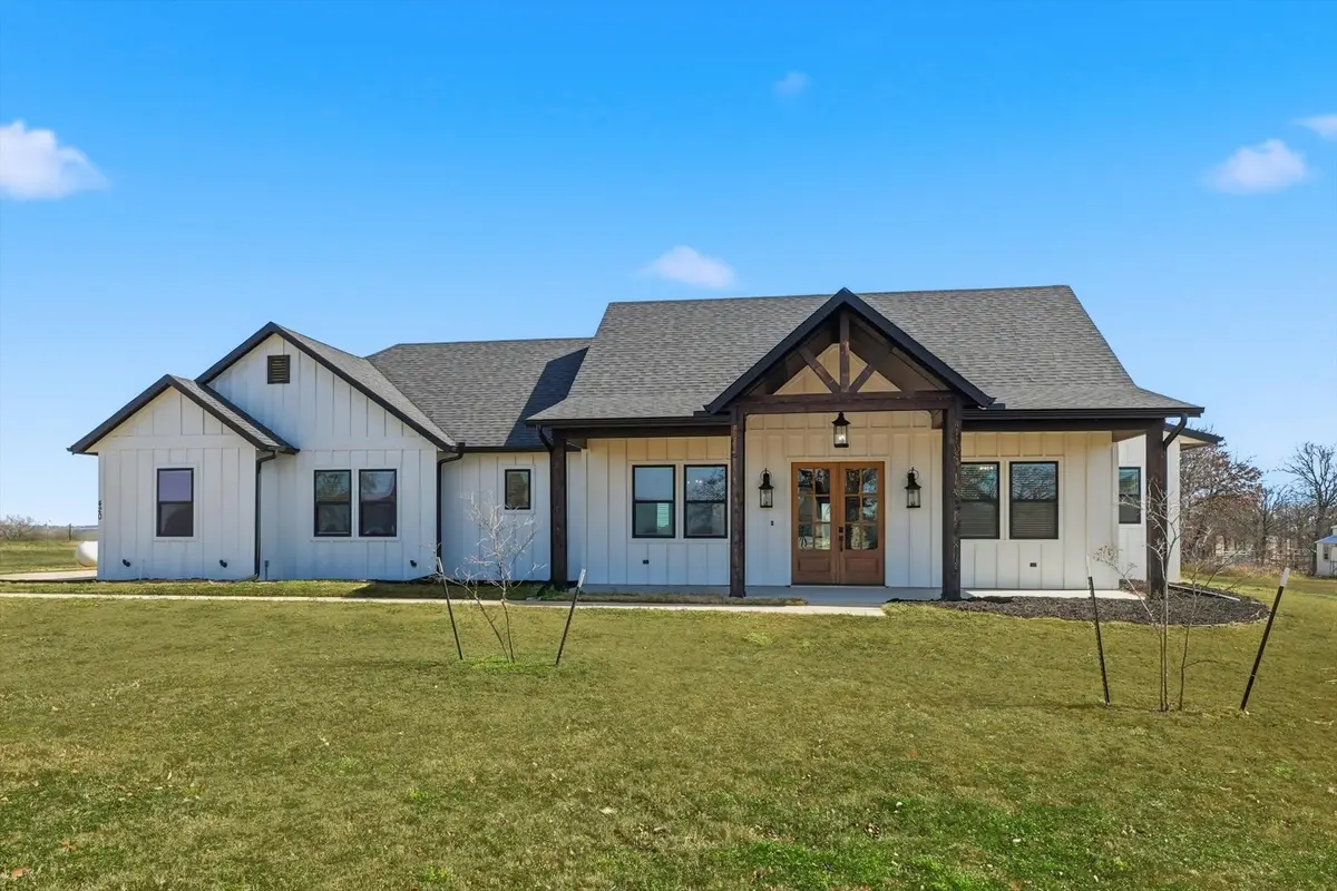 420 Zonaverde Court, Poolville, TX 76487 - #1