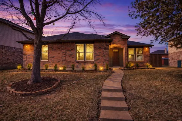 1534 Greenbrook Drive, Rockwall, TX 75032