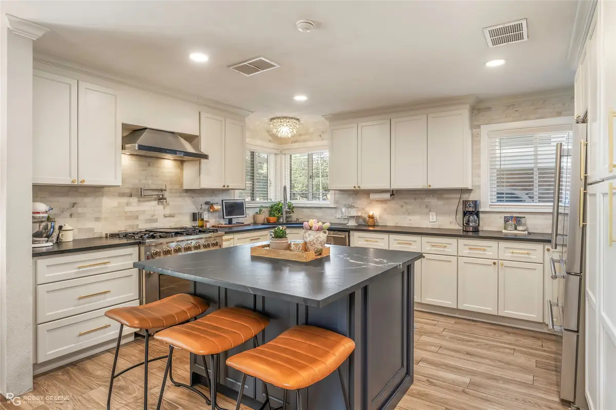 1901 Audubon Place, Shreveport, LA 71105 - #1