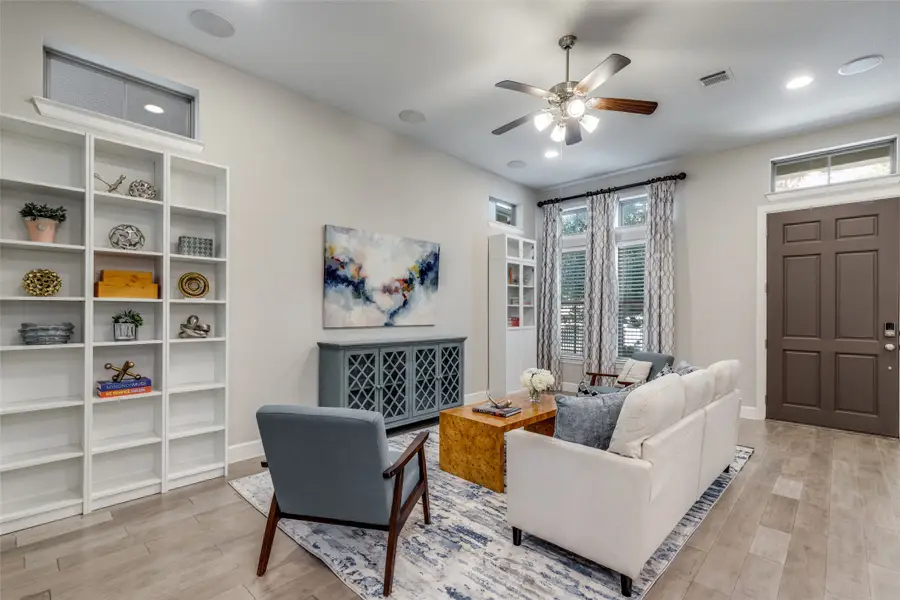 3743 Panalero Lane, Dallas, TX 75209 - #3