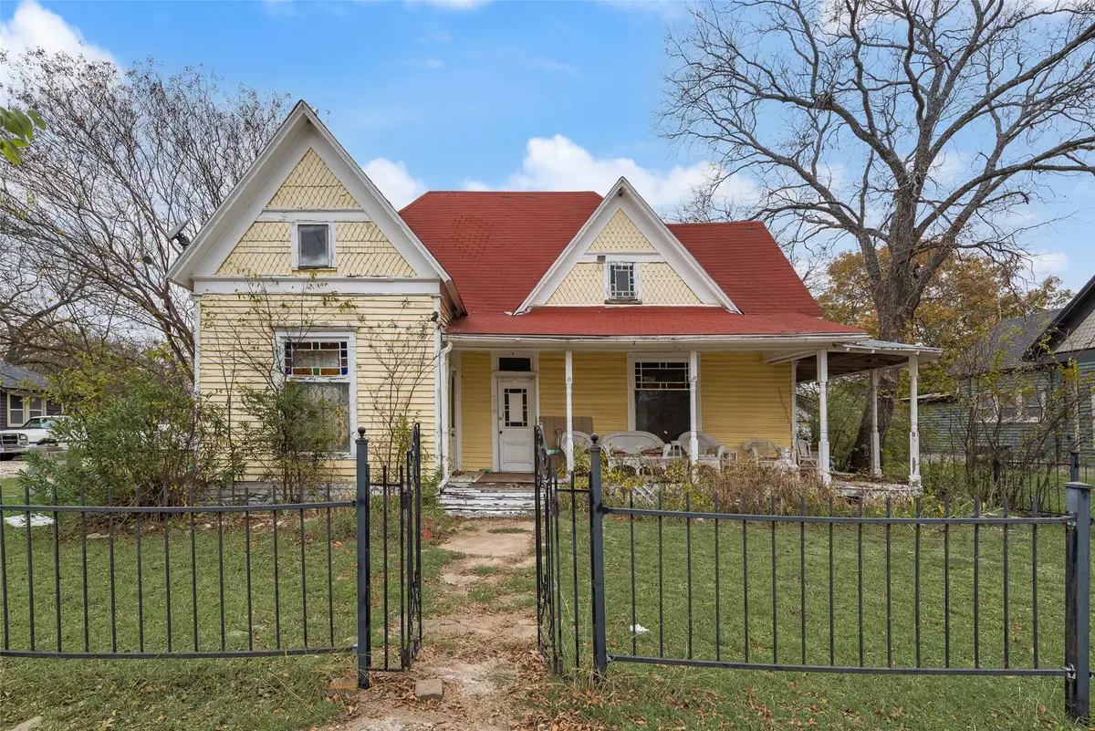 309 Poplar Street, Italy, TX 76651 - #1