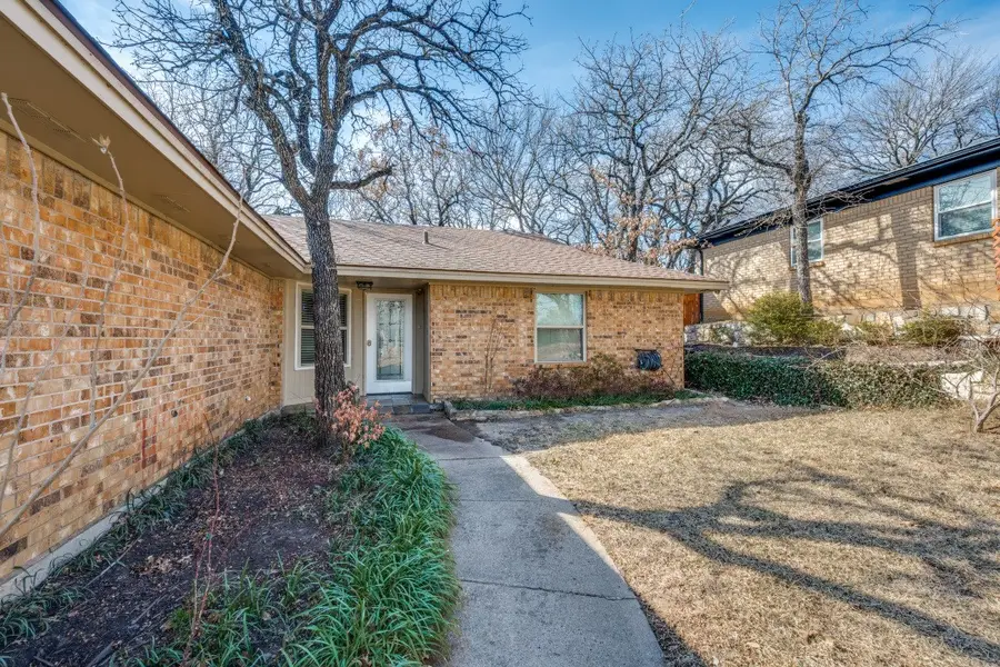 7021 Crabtree Lane, North Richland Hills, TX 76182 - #3