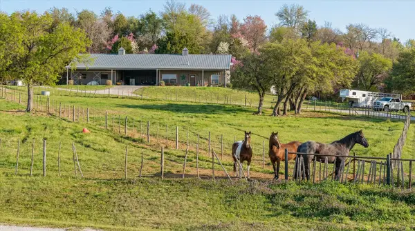 920 Horsemans Drive, Stephenville, TX 76401