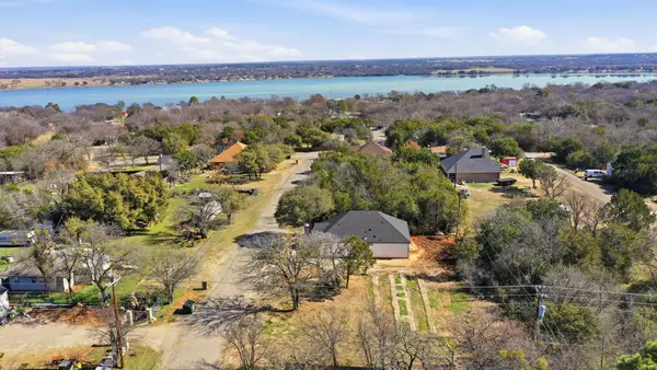 2721 Sycamore Court, Granbury, TX 76048