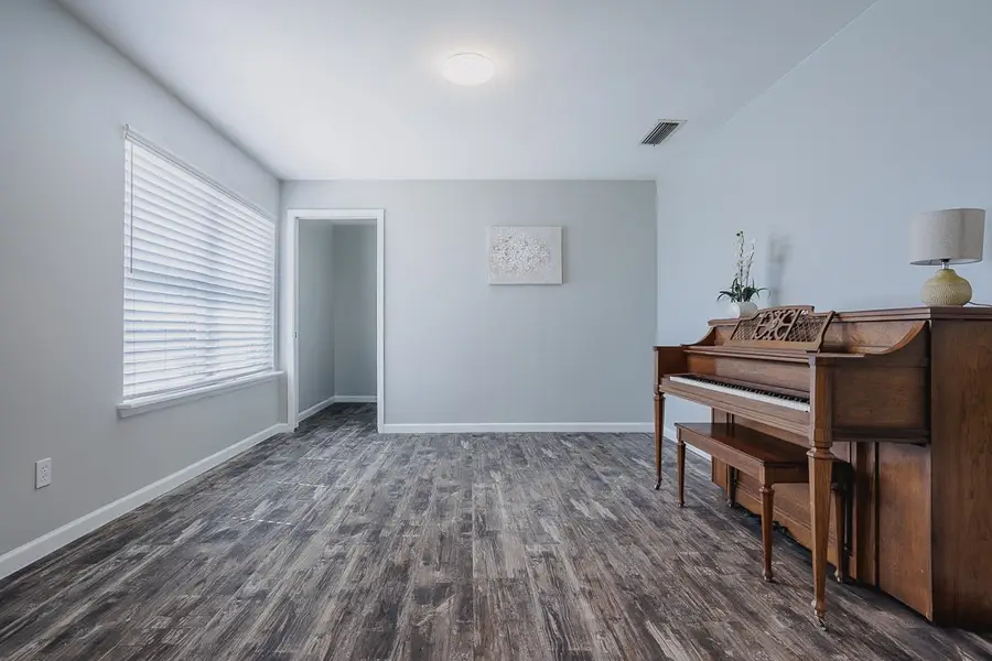 3417 Burning Tree Lane, Garland, TX 75042 - #2