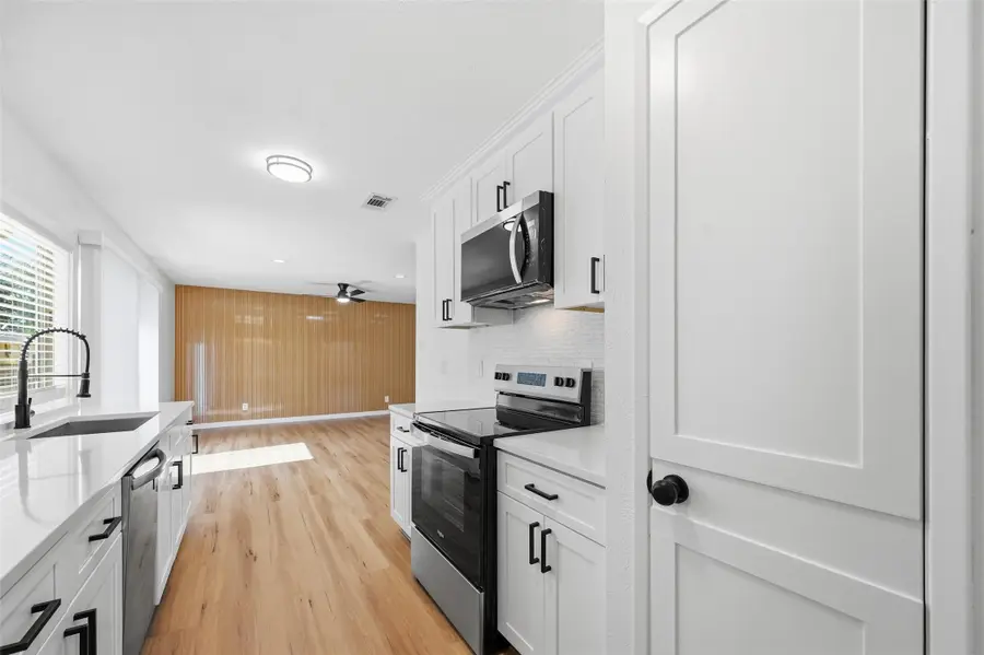 6301 Glenmoor Drive, Garland, TX 75043 - #3