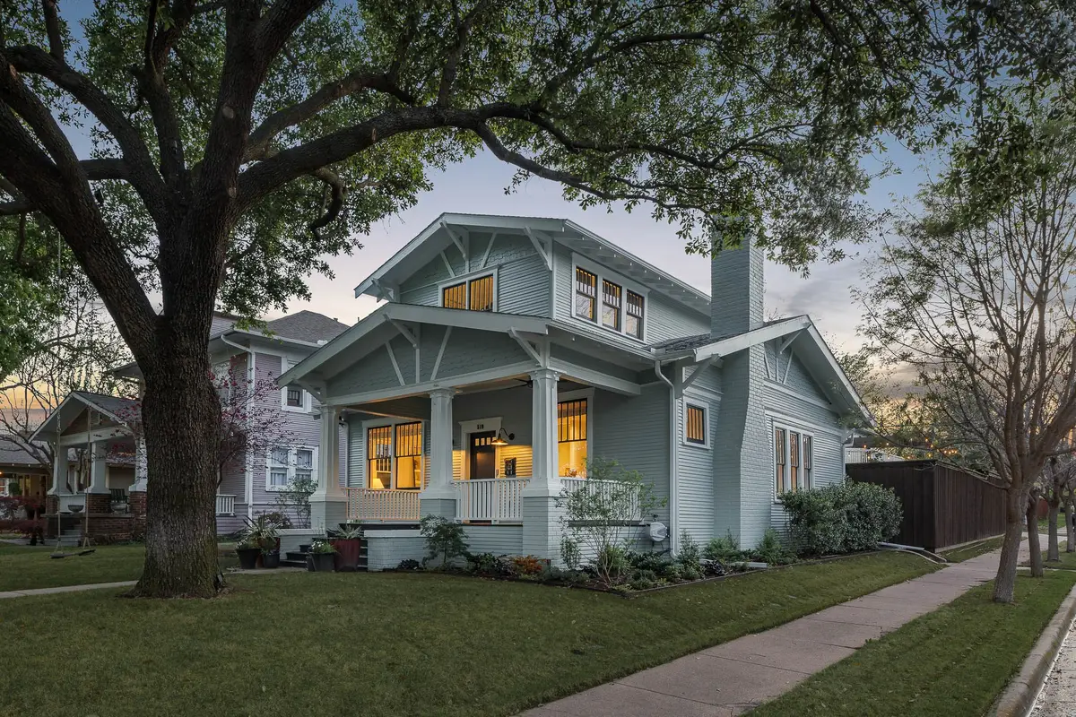 319 N Edgefield Avenue, Dallas, TX 75208 - #1