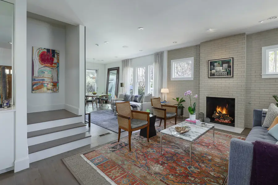 319 N Edgefield Avenue, Dallas, TX 75208 - #2