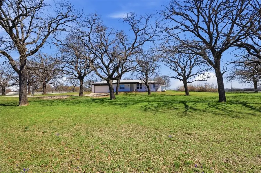 102 Middleton Court, Weatherford, TX 76087 - #2