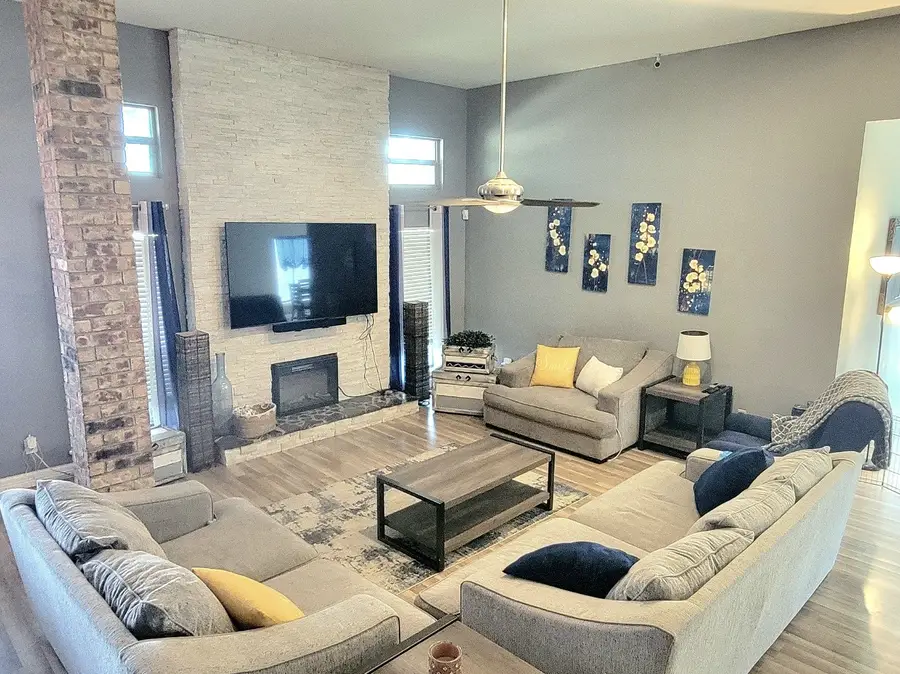 3 Holden Circle, The Colony, TX 75056 - #2