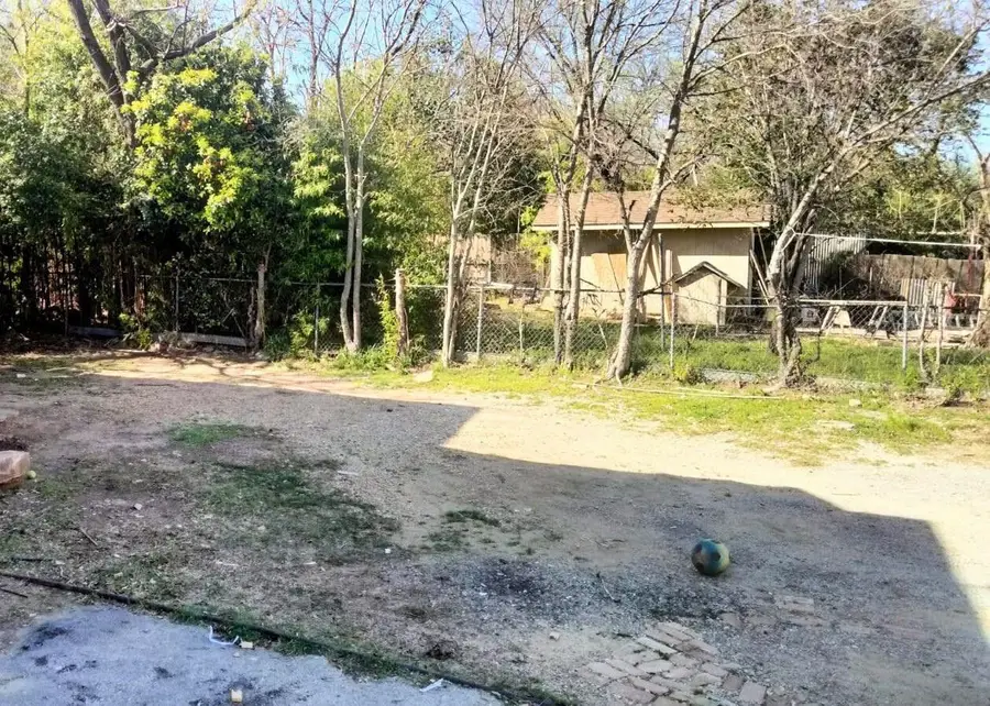 825 Cumberland Street, Dallas, TX 75203 - #3