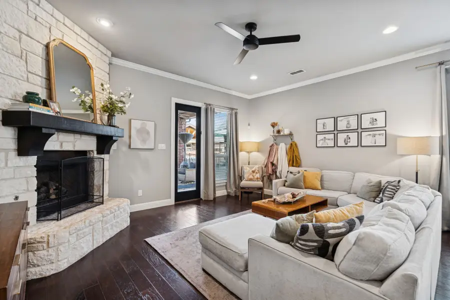 409 Chestnut Lane, Roanoke, TX 76262 - #2