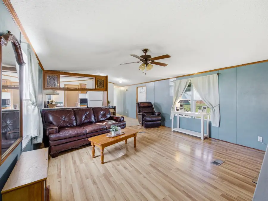 11205 Pikes Peak, Venus, TX 76084 - #2