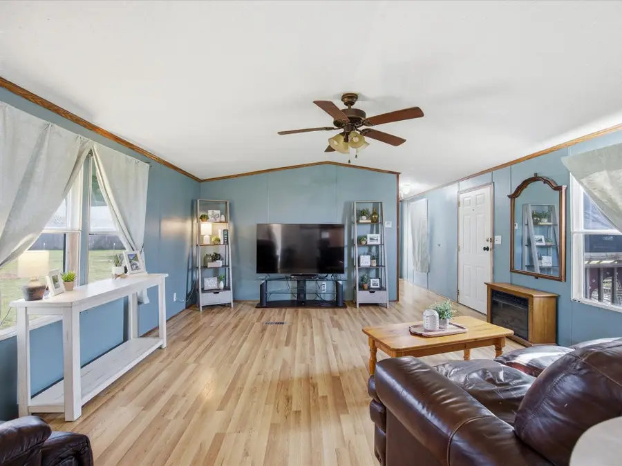 11205 Pikes Peak, Venus, TX 76084 - #3