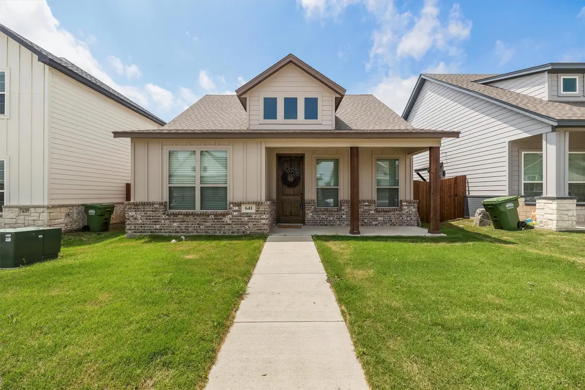 641 The Cottages Drive, Godley, TX 76044 - #1