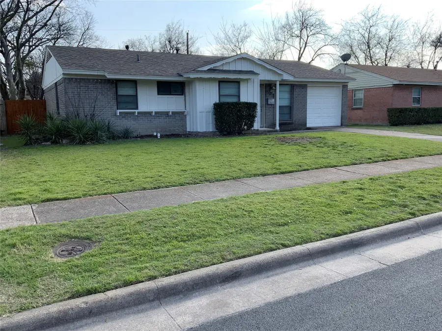 522 Summit Ridge Drive, Duncanville, TX 75116 - #2