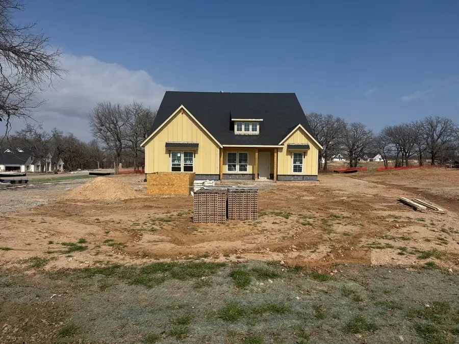 160 Oak Grove Way, Springtown, TX 76082 - #2