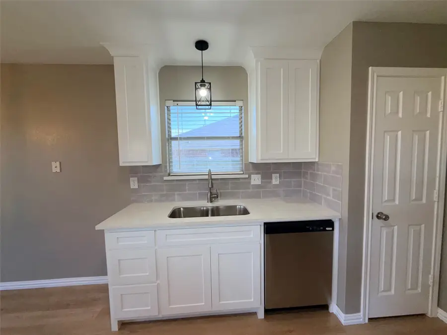 200 Seminole Trail, Alvarado, TX 76009 - #3