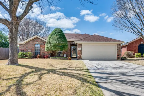601 Jamie Lane, Mansfield, TX 76063