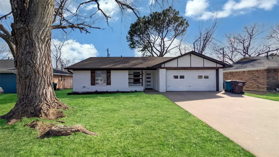 3322 Meadowlark Lane, Denton, TX 76209 - #2