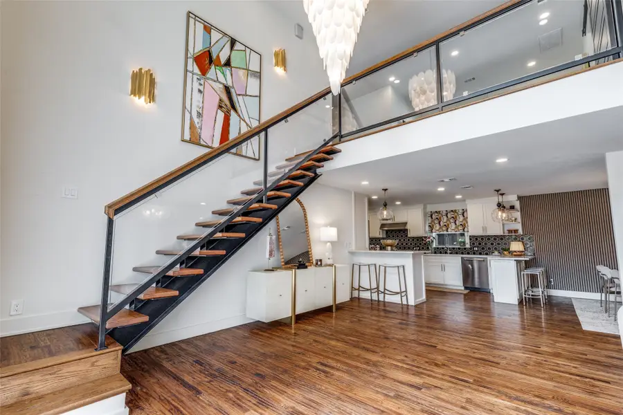 9831 Lakemont Drive, Dallas, TX 75220 - #2