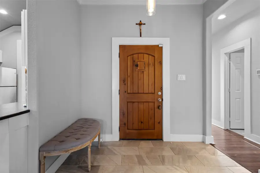 4406 Fernwood Avenue, Dallas, TX 75216 - #3