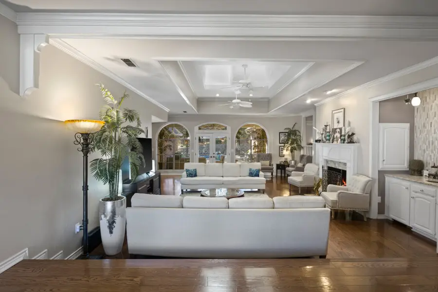 912 Fleming Drive, Mount Pleasant, TX 75455 - #2