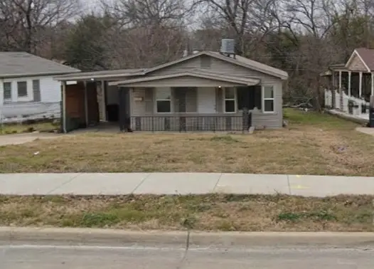 3013 Lake Como Drive, Fort Worth, TX 76107