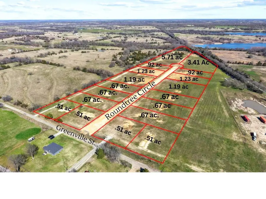 371 Roundtree Circle, Wolfe City, TX 75496 - #2