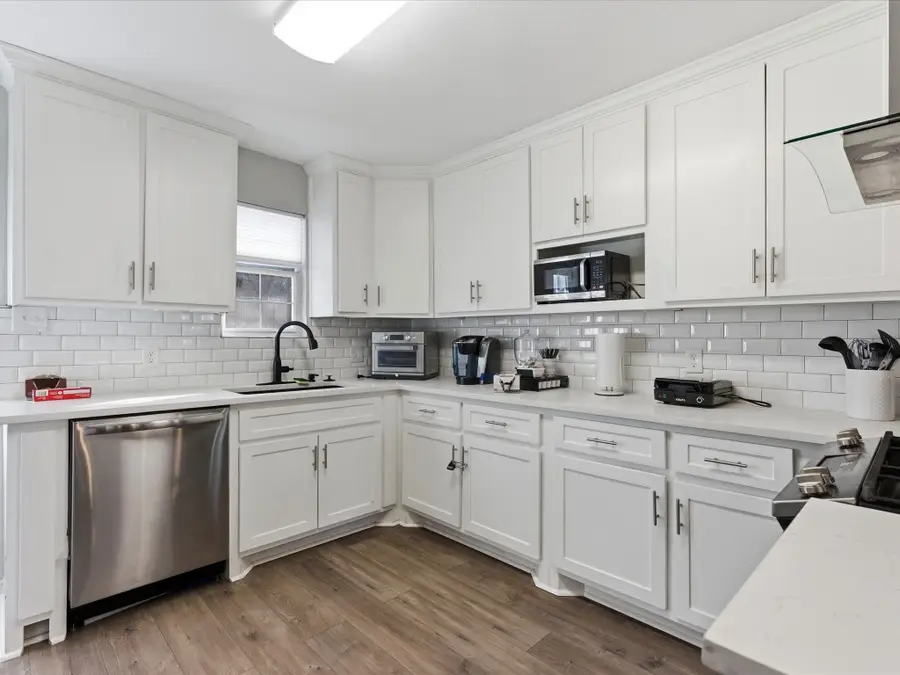 1110 W Clarendon Drive, Dallas, TX 75208 - #3