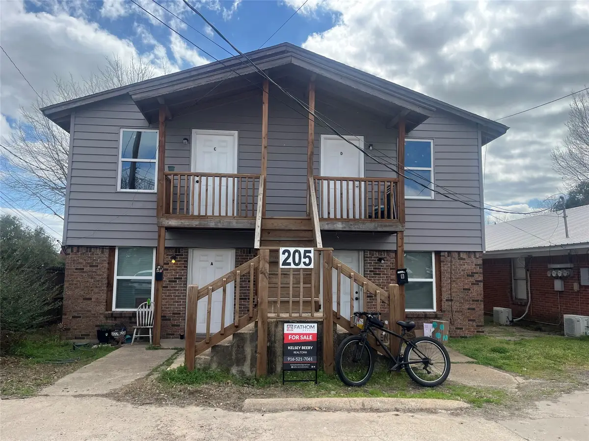 205 W South Street, Kaufman, TX 75142 - #1