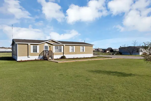 5900 Wild Berry Trail, Joshua, TX 76058