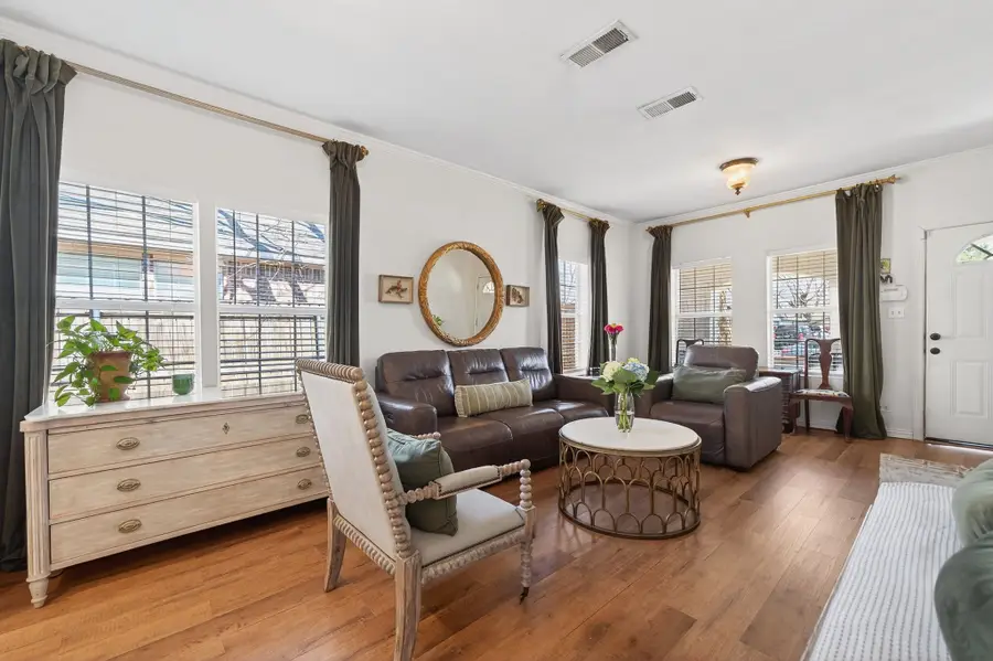 607 Bethpage Avenue, Dallas, TX 75217 - #3