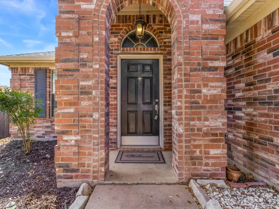 2720 Hilcroft Avenue, Denton, TX 76210 - #3