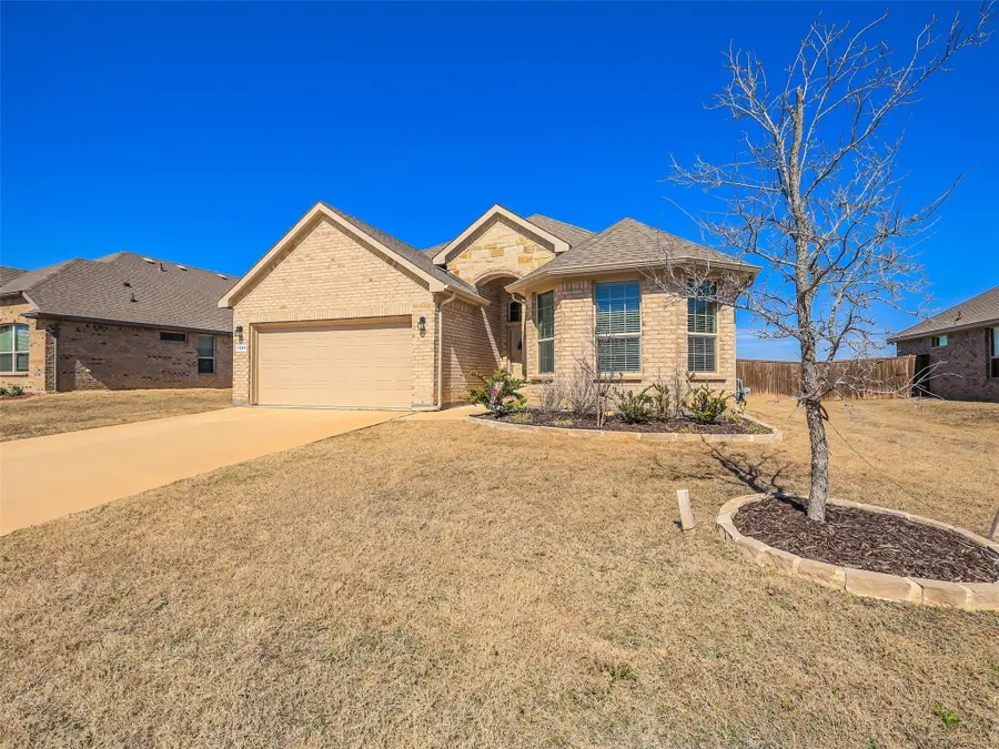 1331 Madeline Lane, Krum, TX 76249 - #2