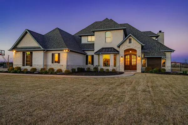 1570 Winding Creek Lane, Rockwall, TX 75032