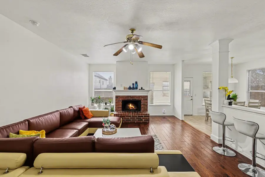 4616 Parkmount Drive, Fort Worth, TX 76137 - #3