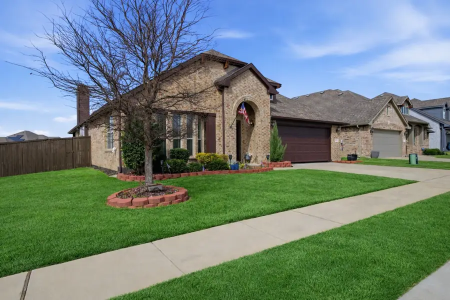 404 Moss Cove Drive, Aubrey, TX 76227 - #2